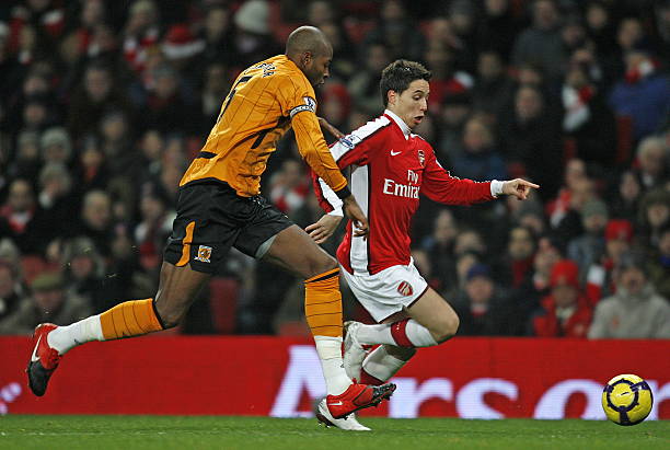 马斯之间的 马斯之间的